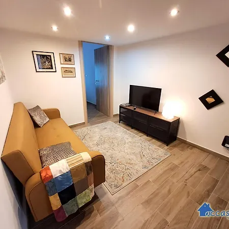 Accasamia Neapolitan Apartments-2