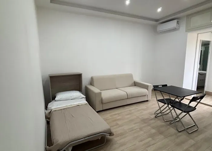 House Carmen Naples